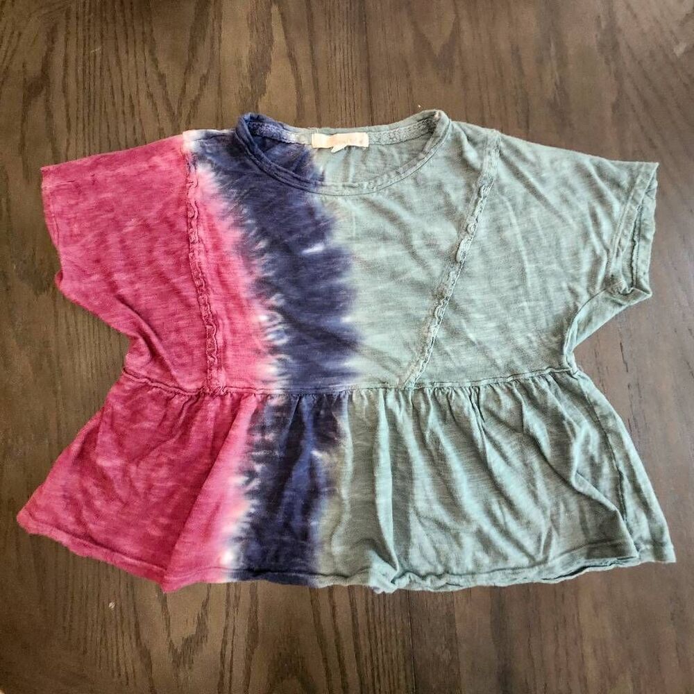 Rewind short sleeve tie-dye flutter blouse Size M